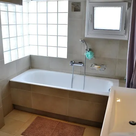 στον λεμονόκηπο