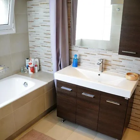 στον λεμονόκηπο Holiday home *