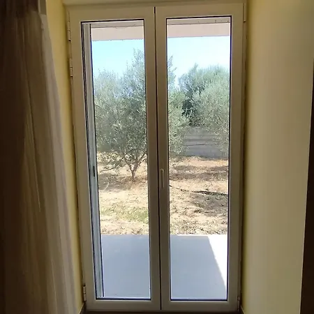 Semesterbostad στον λεμονόκηπο