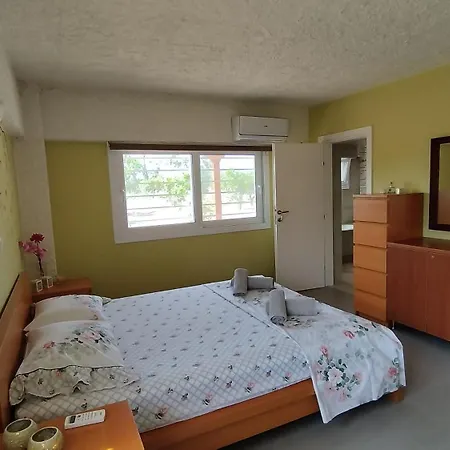 στον λεμονόκηπο Holiday home *