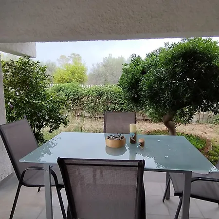 Holiday home στον λεμονόκηπο Nerantza